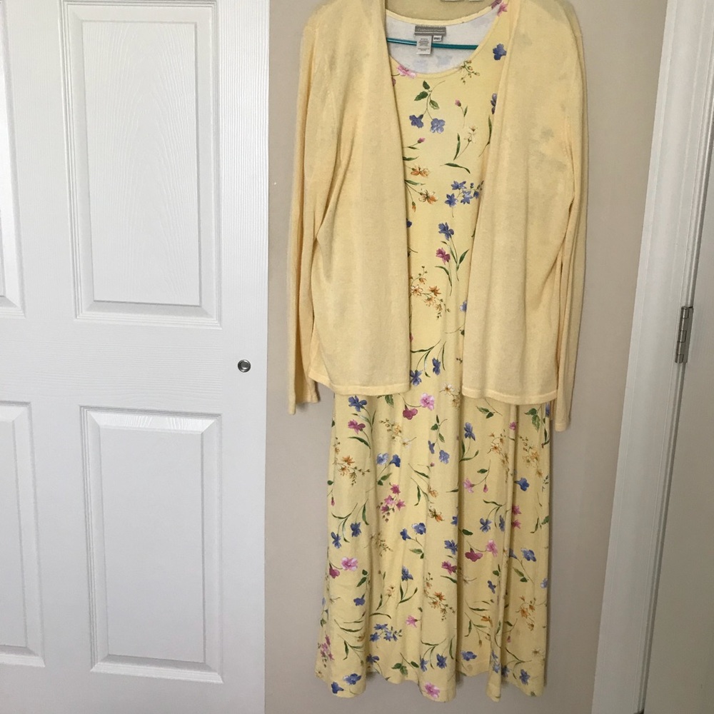 PXL cotton short sleeved dress + free sweater!